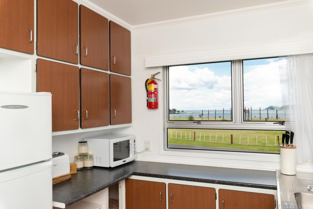 Waitangi Beach House الغرفة الصورة
